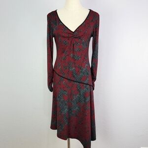 BCBGMAXAZRIA Red Black Dress Size M Elegant Design